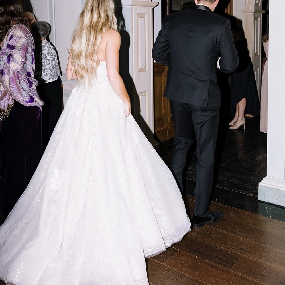 Wedding Dress - Picture 2 of 5